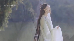 转载自：音乐精选坊：萨克斯《美人吟》花落浮尘卧丛林，散尽悲喜人间事